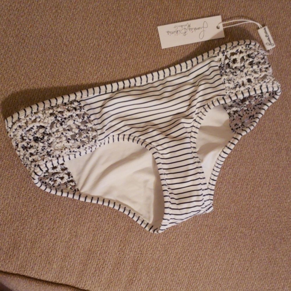 Frankie bikini KOA